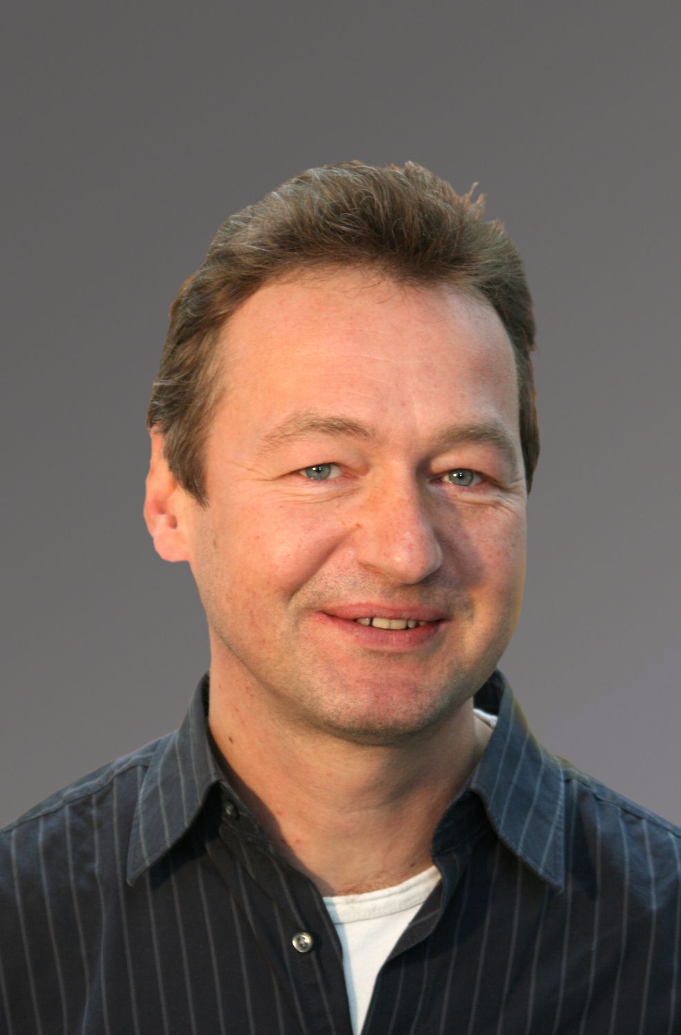 nicolasschuettoff.jpg