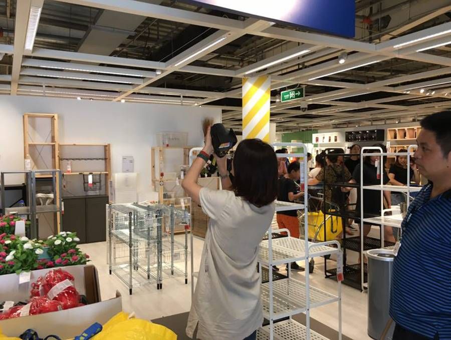德图应客户要求携德图红外热像仪来到南京市某家居卖场
