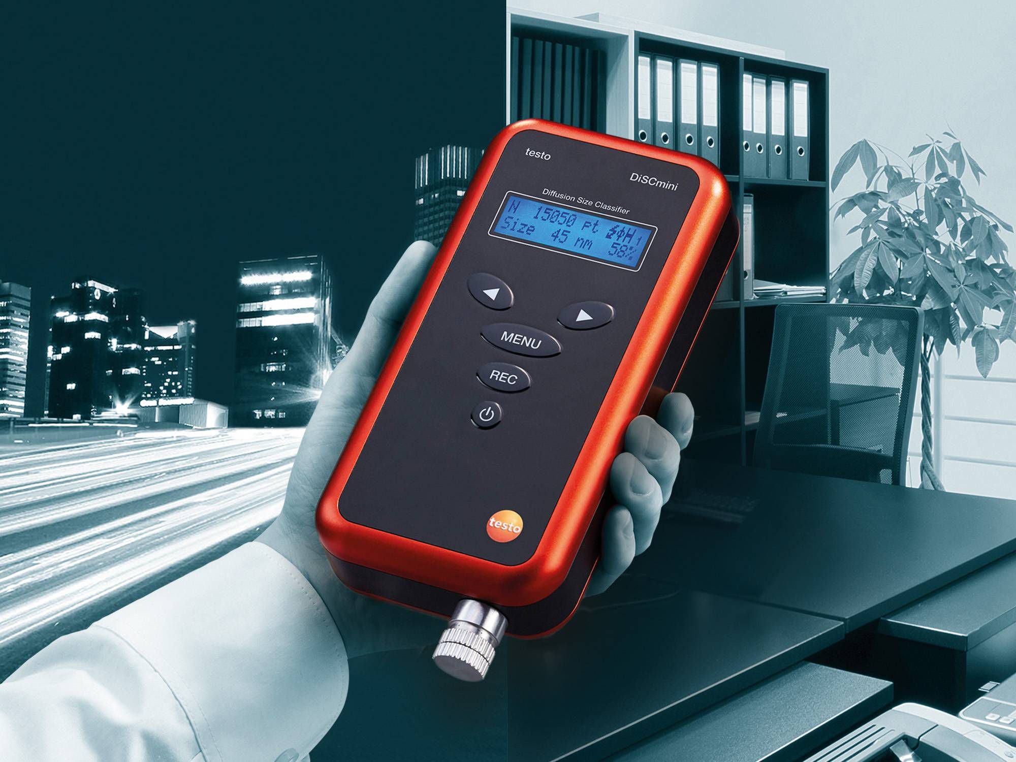 Measure nanoparticles with the handheld instrument