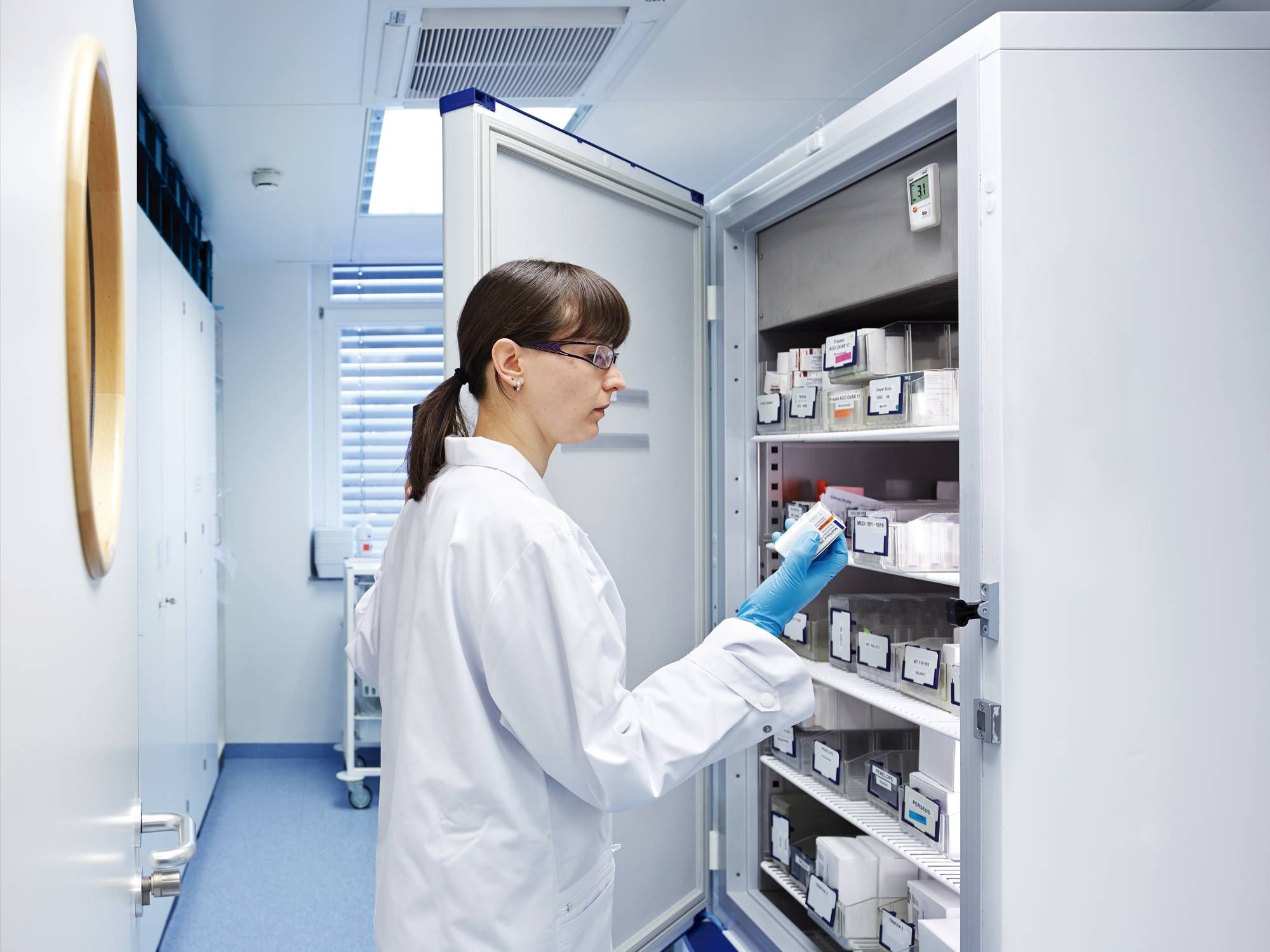 Imag-ES-testo174T-aplicacion-Farmacia-326dpi-01.png